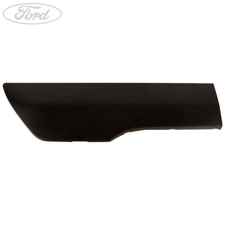 FRONT BODY PANEL MOULDING