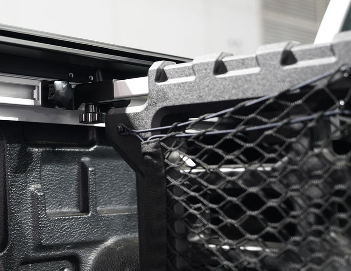 FORD RANGER® PICKUP ATTITUDE* LOAD BED DIVIDER WITH C-CHANNEL SYSTEM