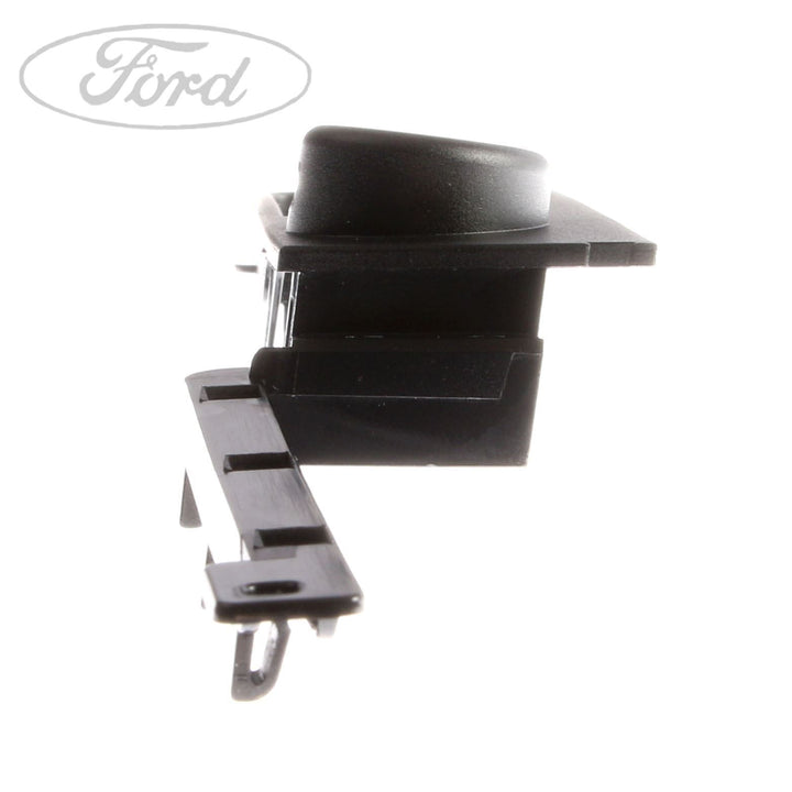 PARKING DISTANCE CONTROL RETAINER BRACKET