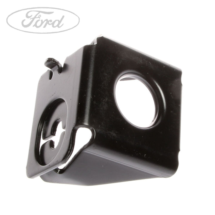RADIATOR BRACKET
