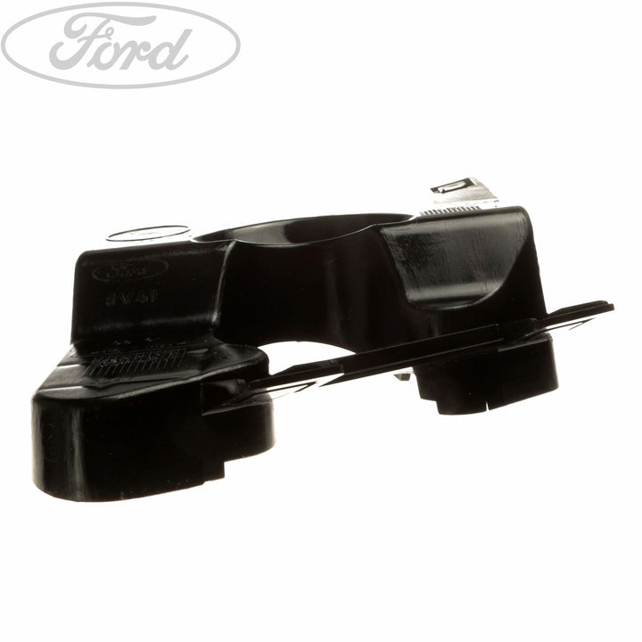 KUGA FRONT BUMPER FILLER