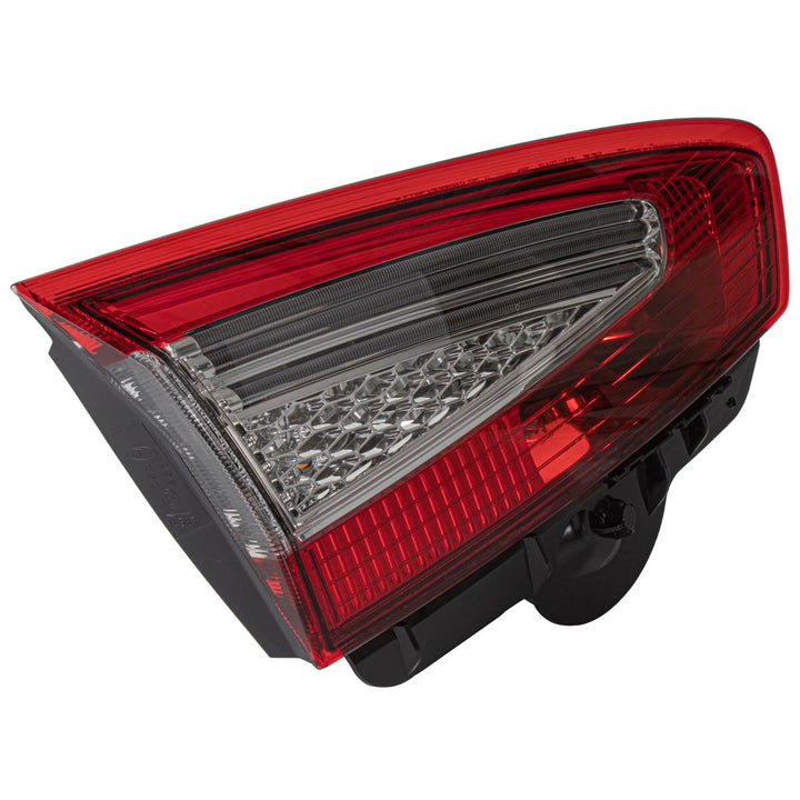 MONDEO ESTATE INNER REAR N/S LIGHT TAIL LAMP CLUSTER