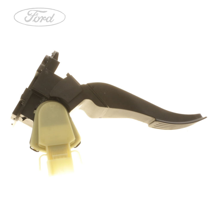 THROTTLE ACCELERATOR PEDAL