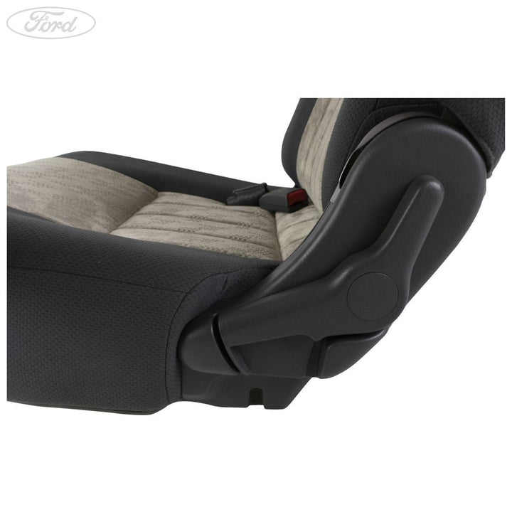 REAR SEAT