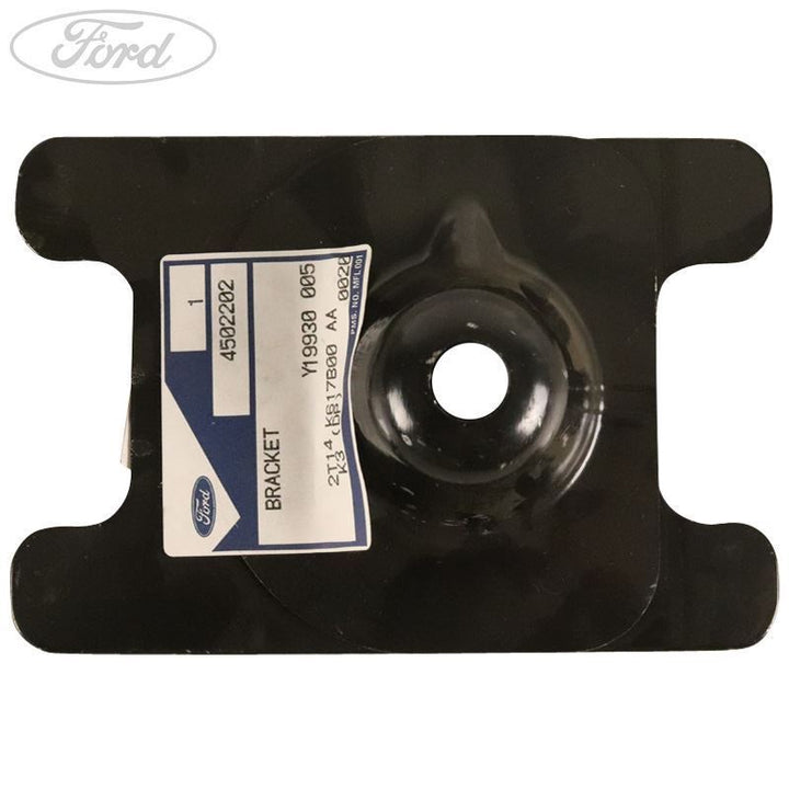 CONNECT CENTRE & REAR FLOOR PAN BRACKET KOMBI 2002-
