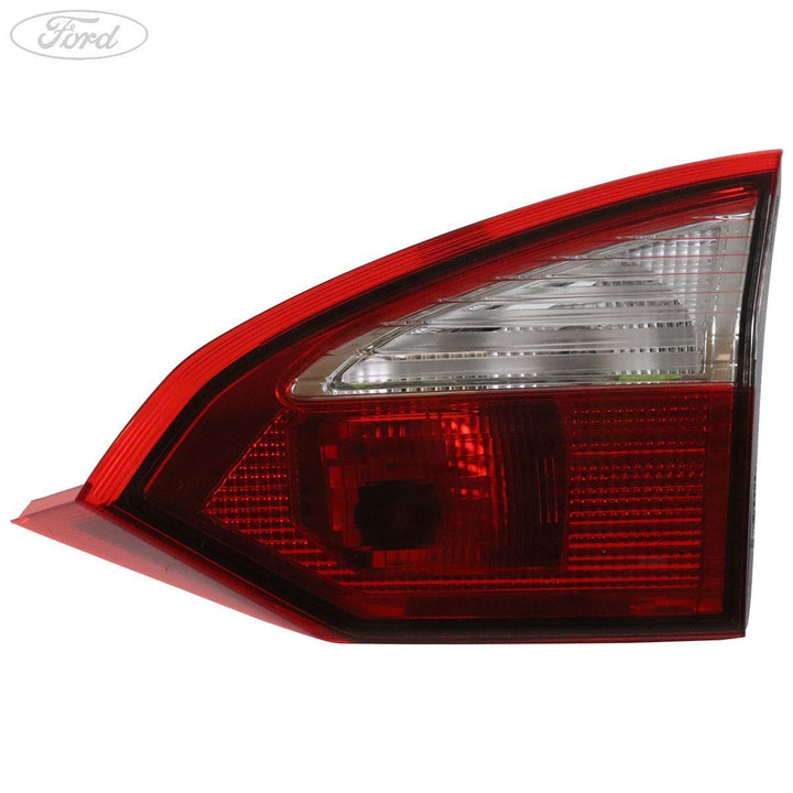 FIESTA MK8 REAR DRIVER SIDE INNER LIGHT LAMP UNIT 4 DOOR SALOON 15-