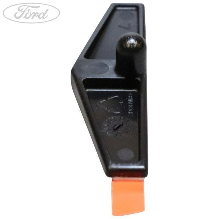 FOCUS B-MAX FRONT WINDSCREEN UPPER STUD