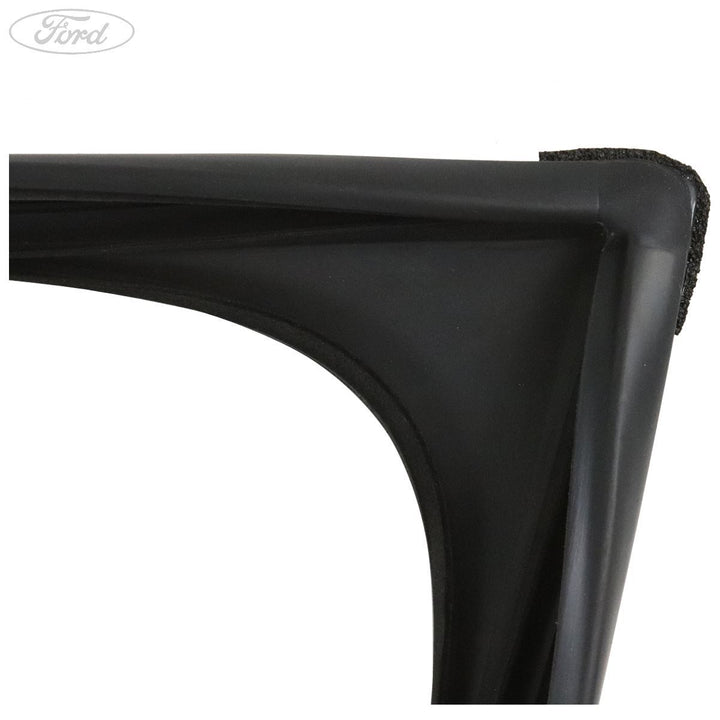 B-MAX FRONT N/S DOOR WINDOW GLASS SURROUND WEATHERSTRIP RUN