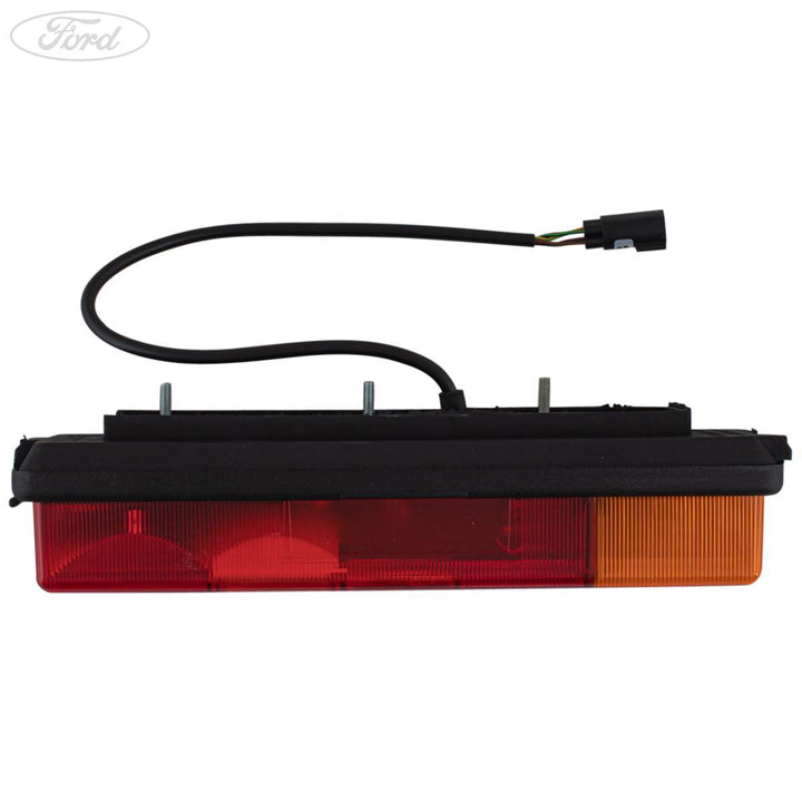 TRANSIT REAR TAIL LIGHT LAMP CLUSTER 2000-2006