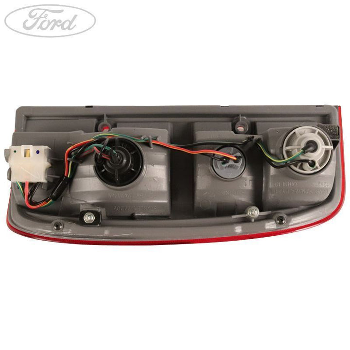 RANGER N/S REAR LIGHT LAMP UNIT RHD 05/2004-10/2007