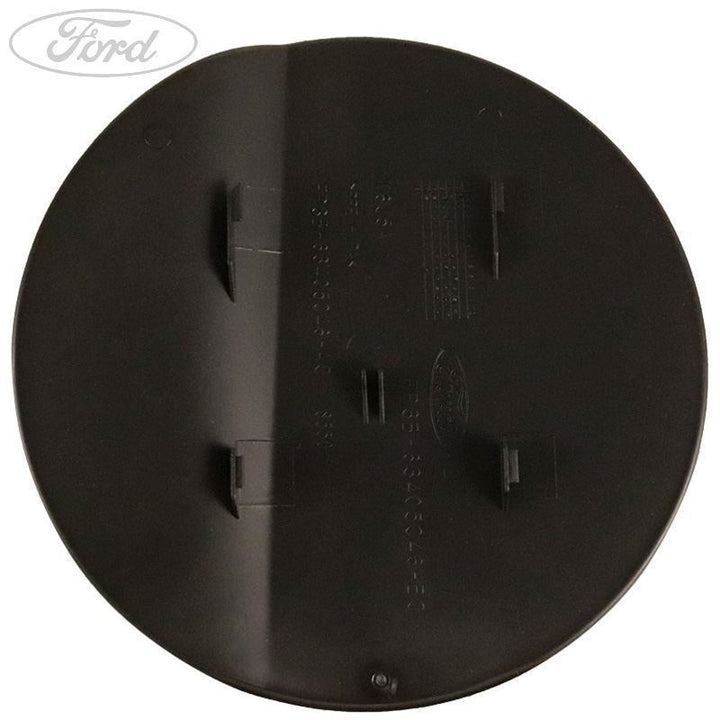 FUEL TANK FILLER ACCESS DOOR