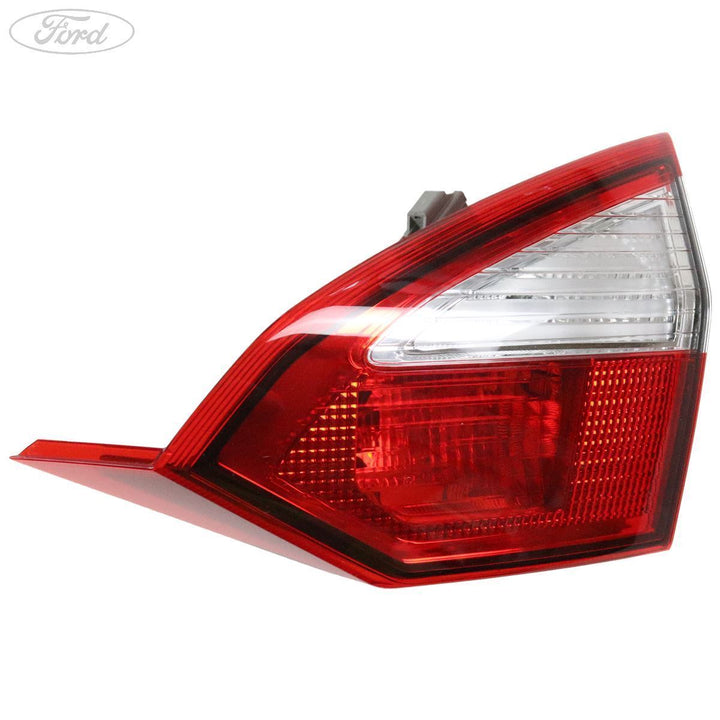 FIESTA MK8 REAR DRIVER SIDE INNER LIGHT LAMP UNIT 4 DOOR SALOON 15-