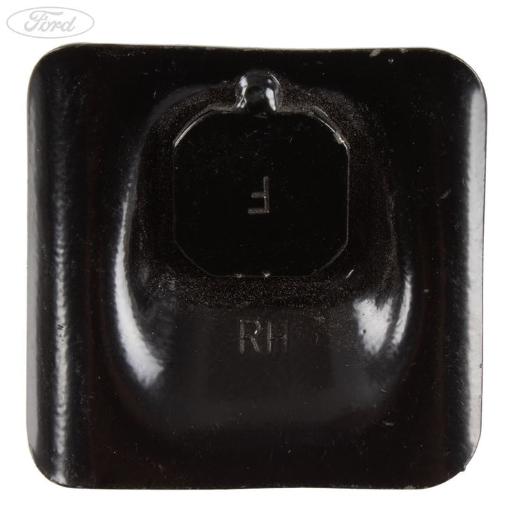 ROOF CARRIER FITTING KIT 7 PIECE AMBK21-V46002-AC