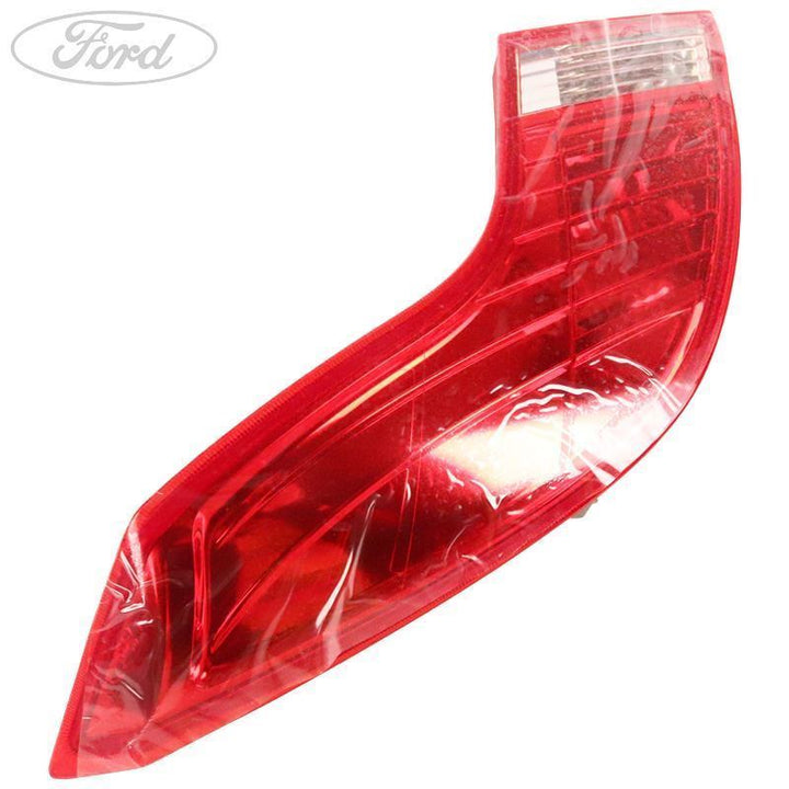 FOCUS MK2 CC DRIVER SIDE REAR UPPER INNER LIGHT LAMP WITH NUTS