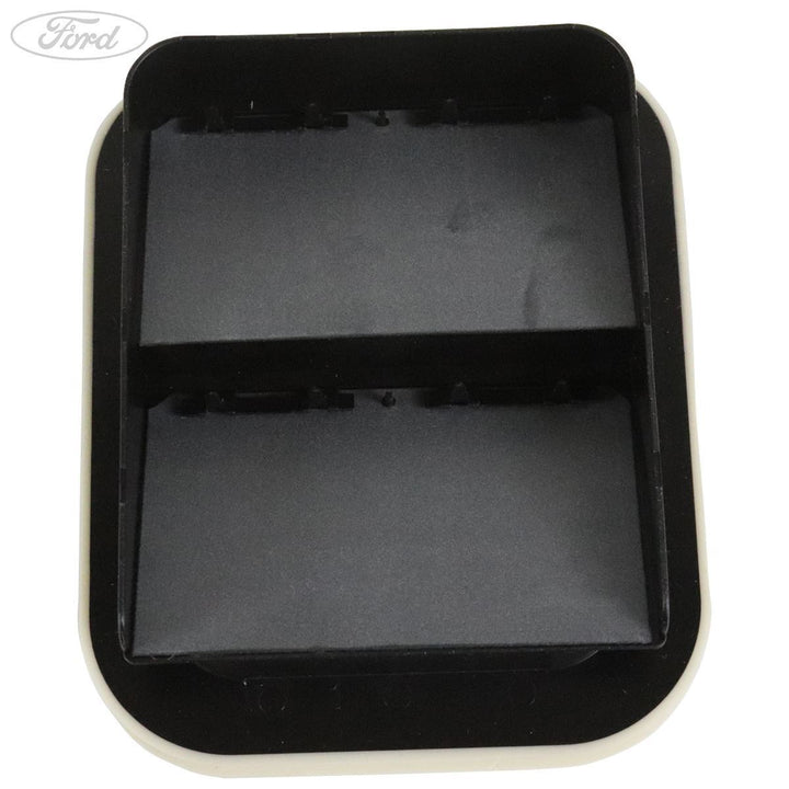Focus 5 Door Hatchback Rear Panel Vent X1 2011-2019