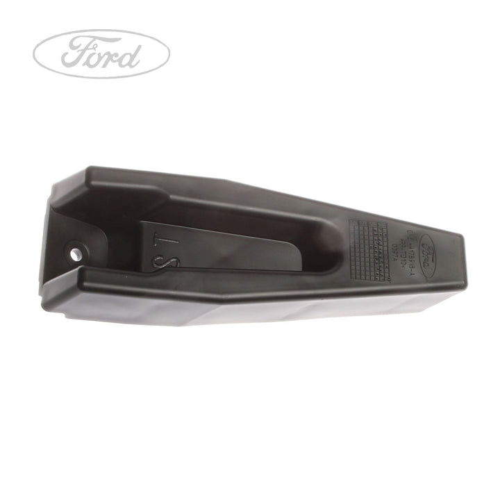 Focus ST Hatchback Rear Bumper Skirt Mounting Bracket X1 2012-2015